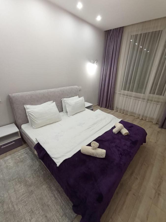 Стильные Апартаменты В Лучшем Жк Almaty Ngoại thất bức ảnh