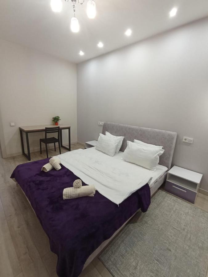 Стильные Апартаменты В Лучшем Жк Almaty Ngoại thất bức ảnh